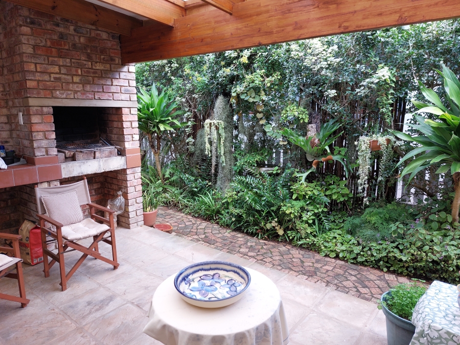 2 Bedroom Property for Sale in The Village Western Cape